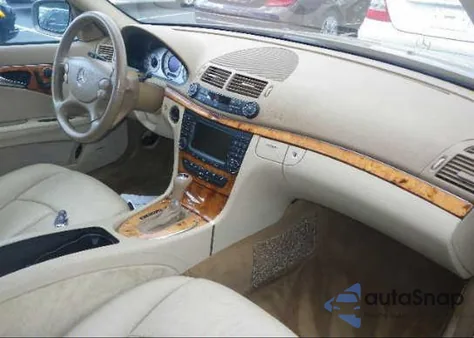 2008 Mercedes-Benz E350 из США, поврежденный, VIN WDBUF56X98B213528
